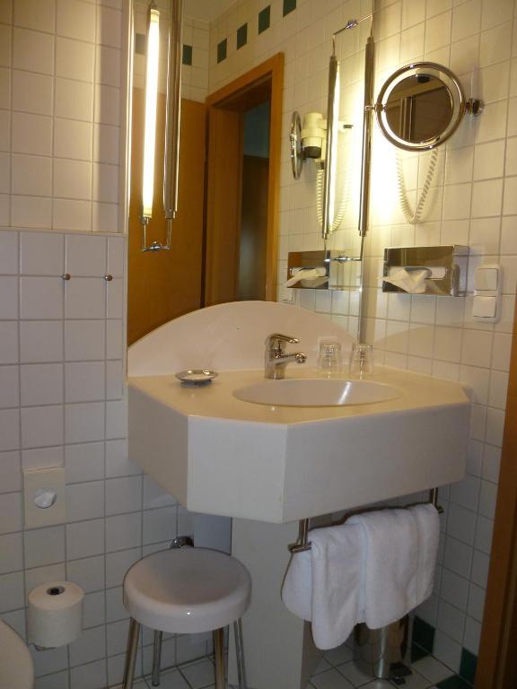 Landhotel Gut Haidt Hof  Extérieur photo